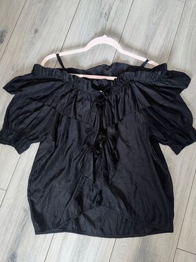 OAK + FORT Black Off-Shoulder Ruffle Top